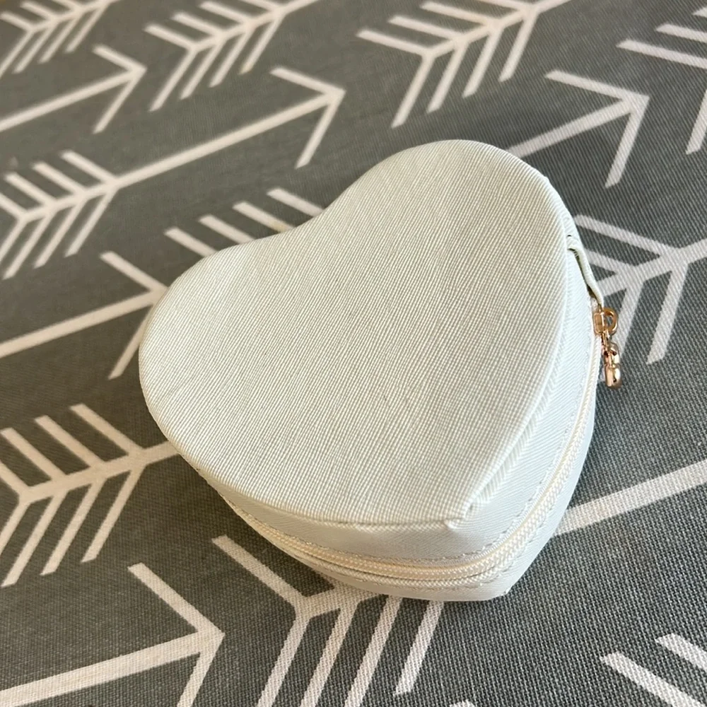 Ivory 4” Heart shaped jewelry case
